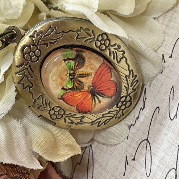 Bronze Easter Dragonfly Butterfly Mother’s Day Locket Necklace Pendant Wedding - Picture 4 of 15
